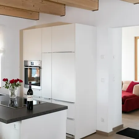 Kellerstoeckl In Kloech - Presshaus * Klochberg