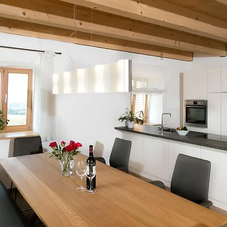 Kellerstoeckl In Kloech - Presshaus *